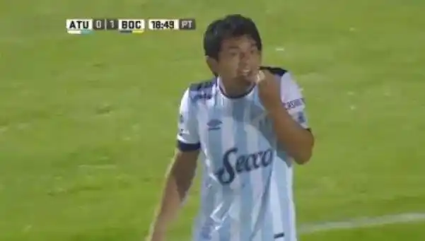 El festejo que no fue: ¿gol mal anulado al Pulga Rodríguez?