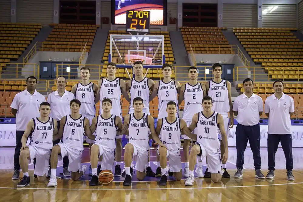 Argentina trabajó, pero se quedó con un triunfo en el Mundial U19