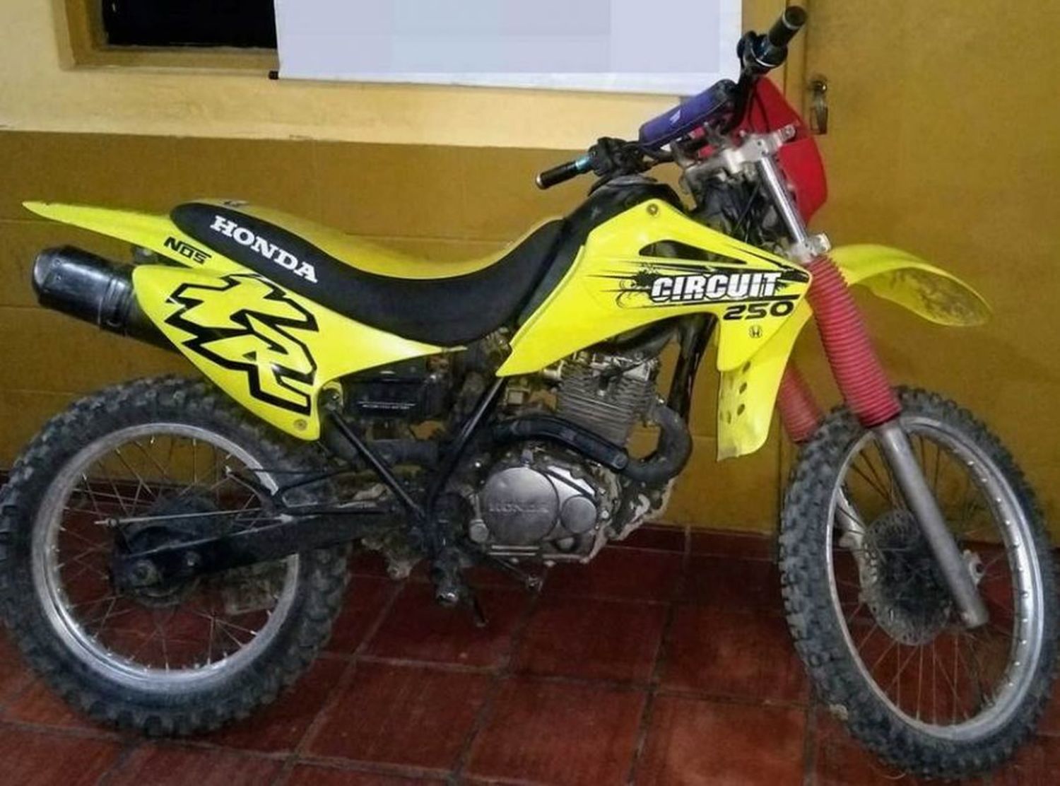 En varios procedimientos recuperaron motos robadas