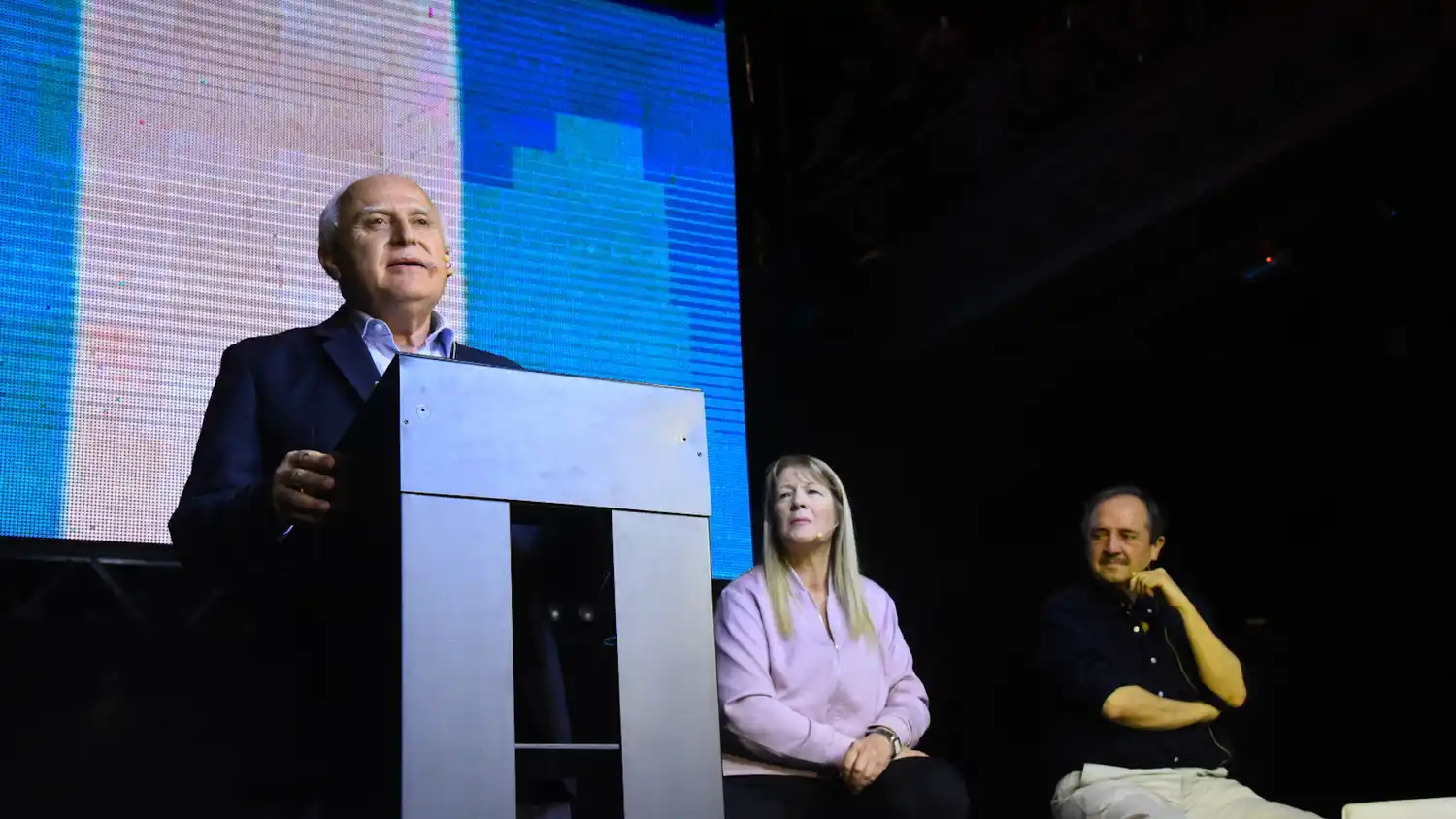 Lifschitz, Stolbizer y Alfonsín juntos en el acto homenaje por los 35 años de democracia
