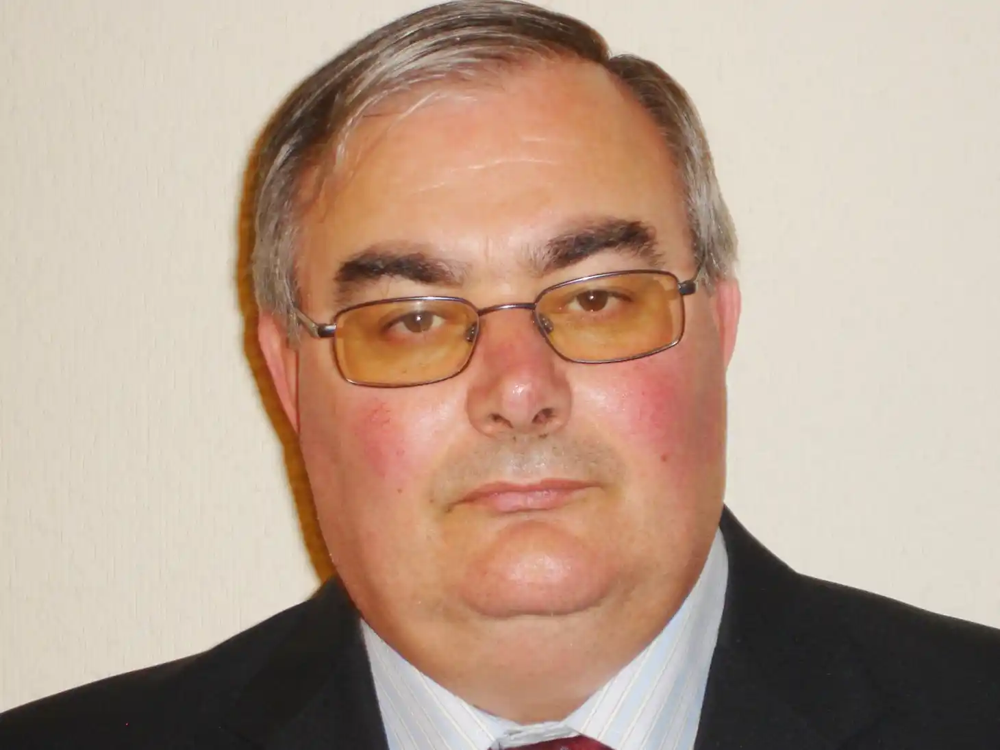 Víctor CORCOBA HERRERO/ Escritor
corcoba@telefonica.net