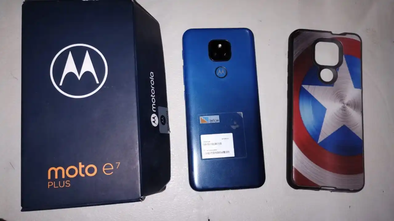 Buscan celular Moto E7