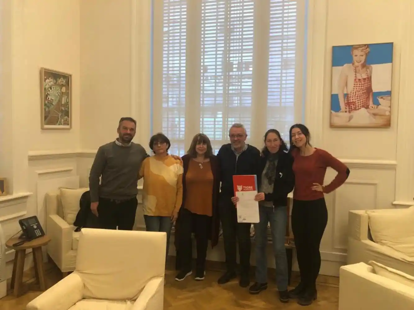 Tigre: Zamora accedió al pedido de proteccionistas y creará un espacio de tránsito para animales callejeros