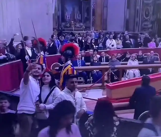 selfie papa francisco - 1