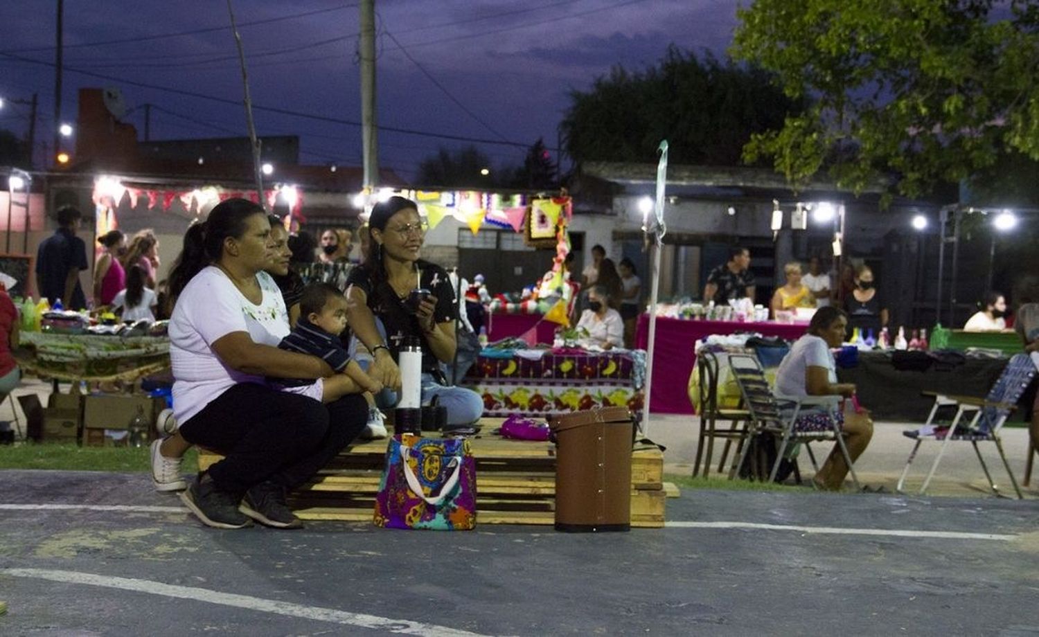 Barrio Abierto: hoy en Las Lomas habrá una tarde de feria, música, poesía y proyecciones