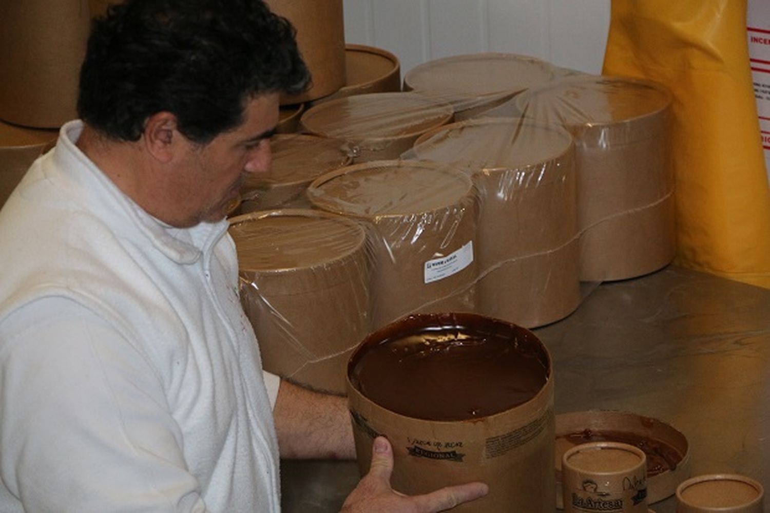 Una Pyme local produce 1600 kilos diarios de dulce de leche