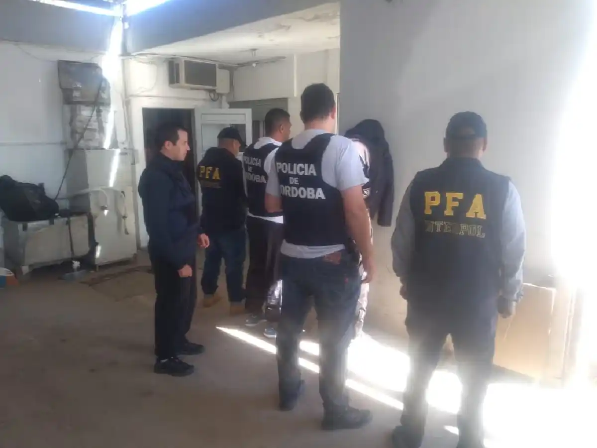 Balnearia: lo buscaban hace 8 años por "entregar" a los clientes de su inmobiliaria y era chef 