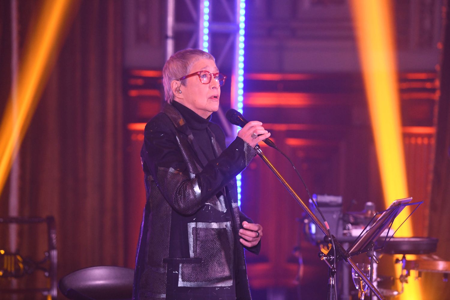 Hechos de Canciones: Reviví el concierto homenaje a 40 años de Malvinas con reconocidos artistas