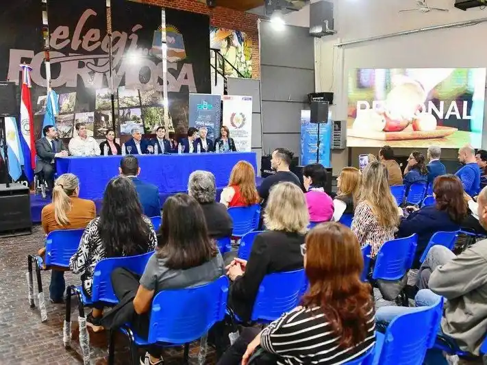 Presentaron la Expo Feria Internacional
de la República del Paraguay en el Galpón C