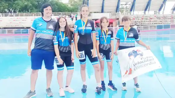 Patinadoras de Concordia compitieron en Rosario