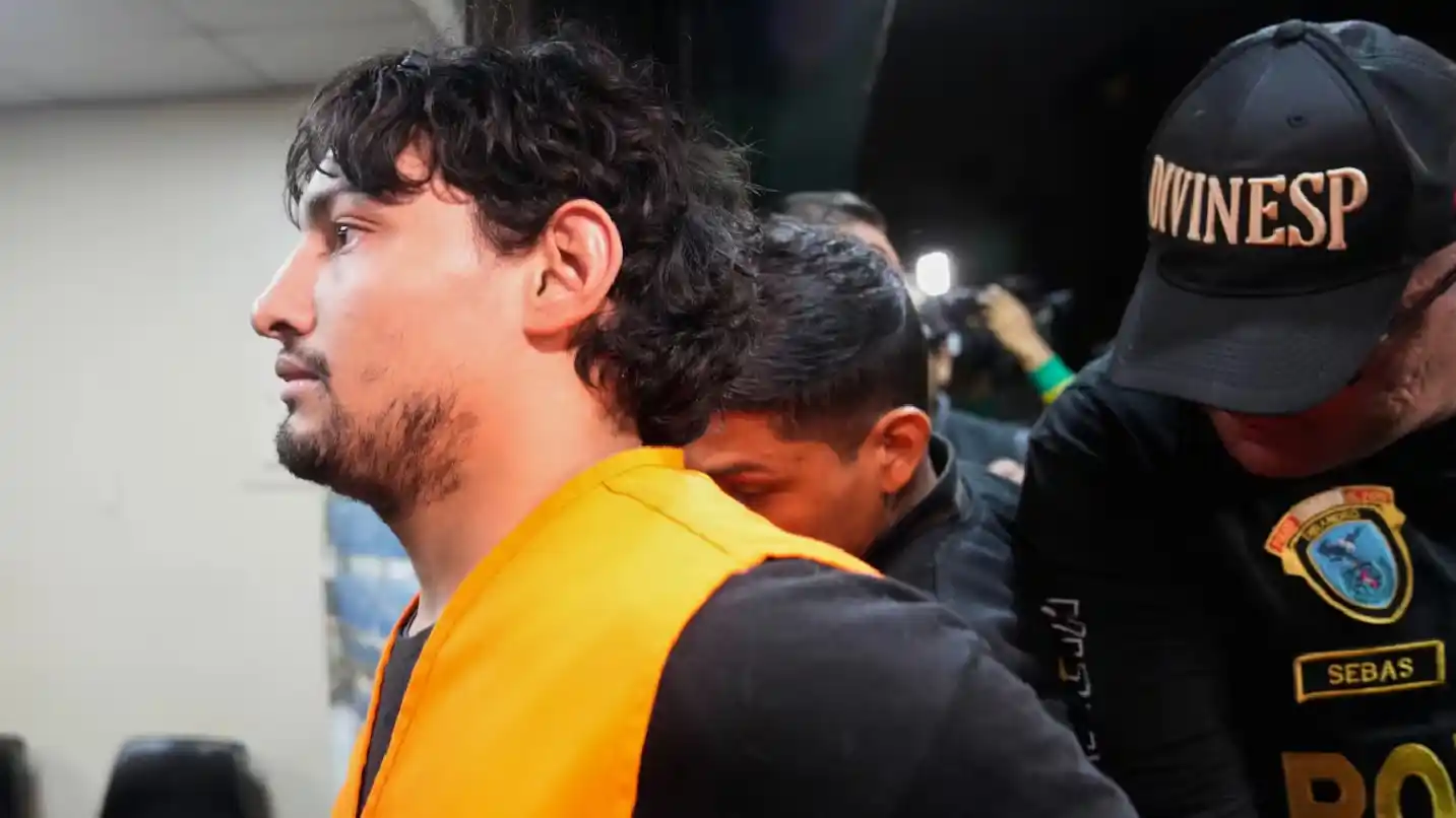 En tanto a “Pequeño J”, tiene que ser sometido a un juicio de extradición y podría tardar hasta dos meses.