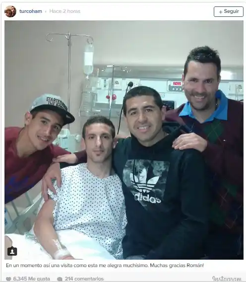 Una visita feliz: Riquelme fue a ver a Ham