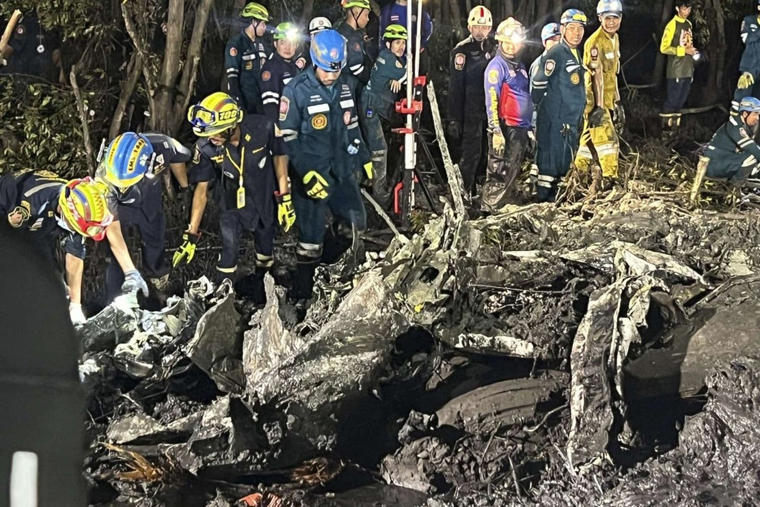 Cinco turistas de Hong Kong murieron en un accidente aéreo en Tailandia. Esto sabemos