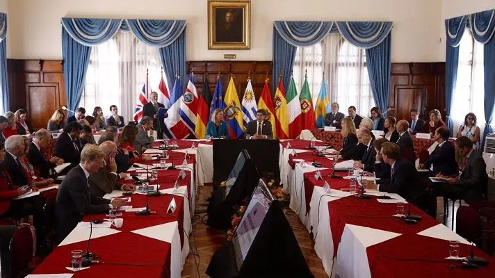 ¿Y PARA QUÉ? Grupo de Contacto pide a oficialismo y oposición  retomar el diálogo