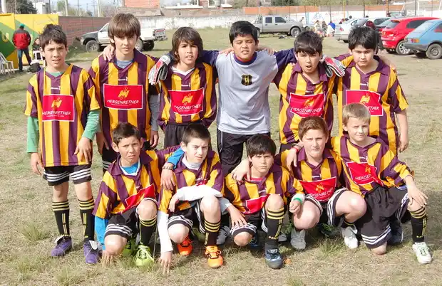 Fútbol infantil: Central y Sportivo juegan el clásico de la ciudad