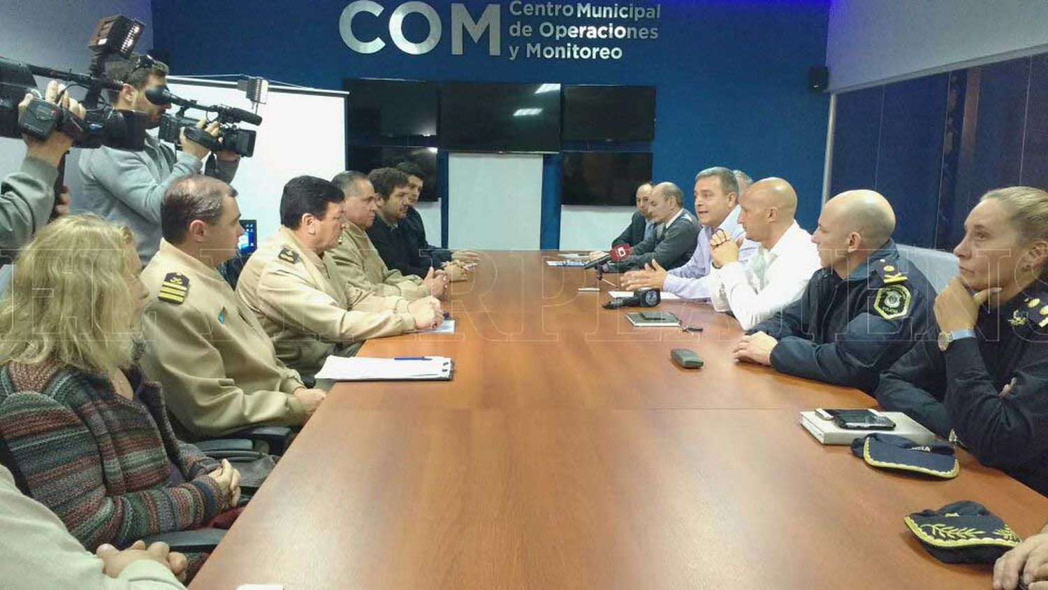 Reunión de fuerzas Federales, Provinciales y Locales en el COM