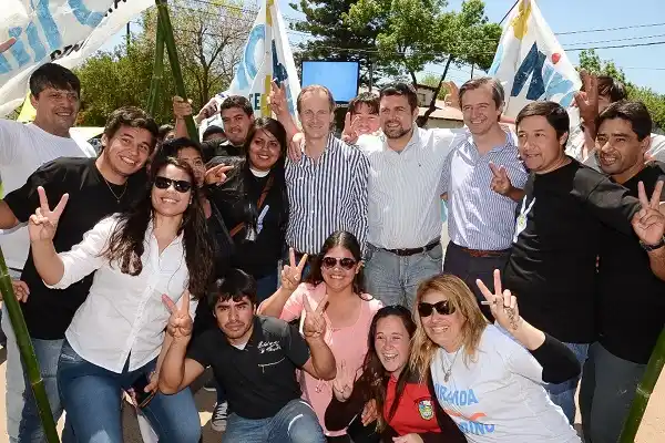 “La provincia que soñamos la vamos a hacer entre todas las fuerzas políticas”