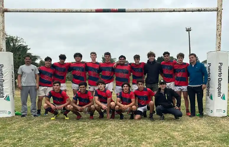 Copa de bronce para M17 del Náutico