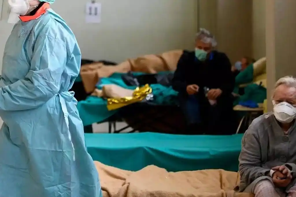 Se desaceleran las internaciones en el Reino Unido por coronavirus