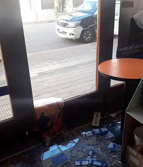 Malestar de vecinos por robos y vandalismo