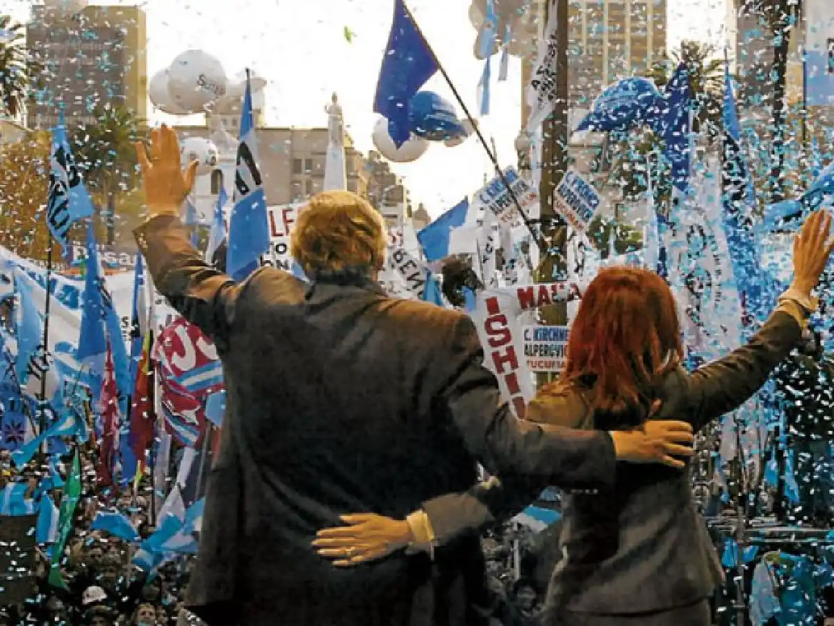 Década de crisis, reformulación de partidos y hegemonías   