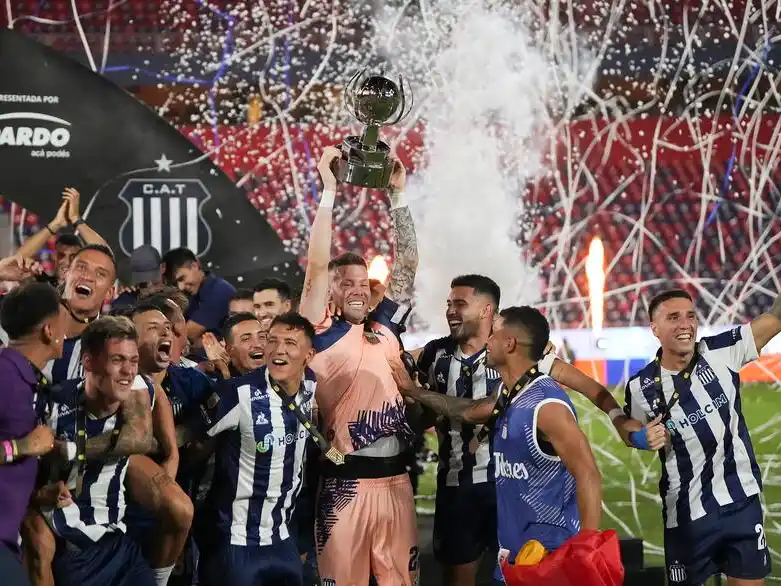 Talleres, con Depietri, se consagró en los penales