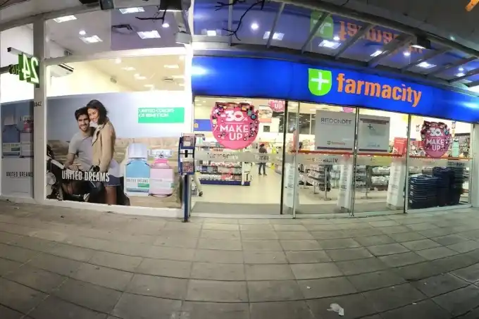 Efecto Farmacity: La Matanza impide a sociedades anónimas tener farmacias en el distrito
