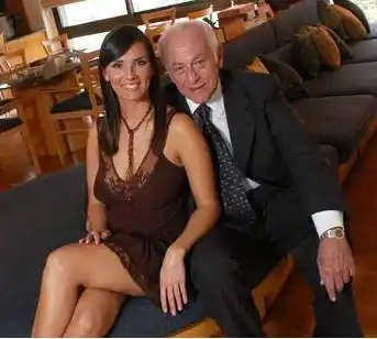 Adiviná qué estaba haciendo la mujer de Sofovich cuando él le mandó un sms