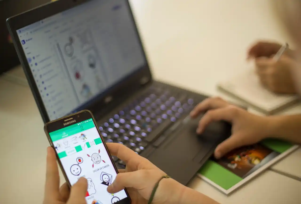 Lanzaron TIC TAC, un concurso para chicas creadoras de tecnología