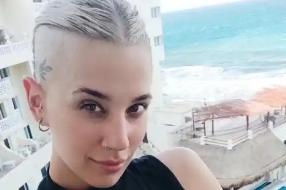 ¡A laburar se ha dicho! “La Tora” consiguió trabajo gracias al reality: las fotos