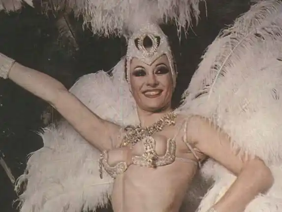 Petty Castillo en su época de vedette.