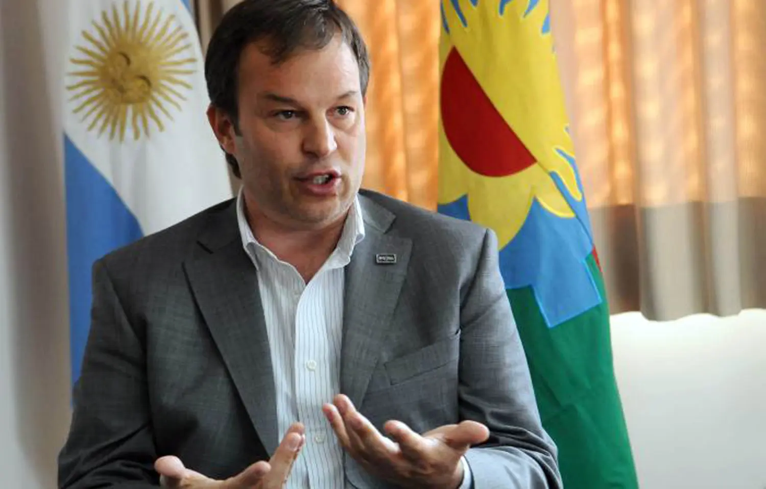 Cascallares presentó un amparo y llamó a los vecinos de Brown a no pagar el aumento de gas