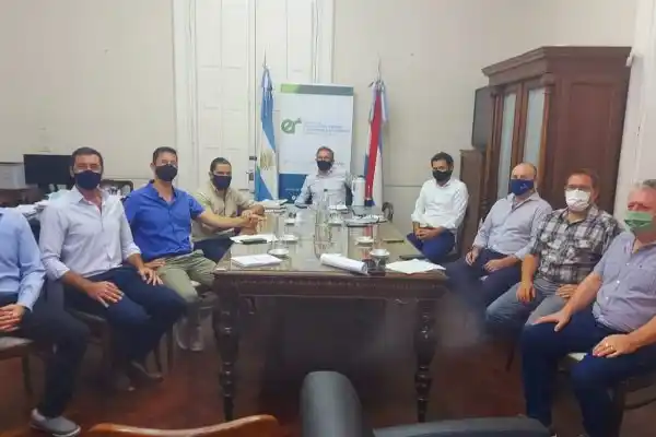 La Mesa Empresaria de Turismo de Entre Ríos se reunió con Bahillo