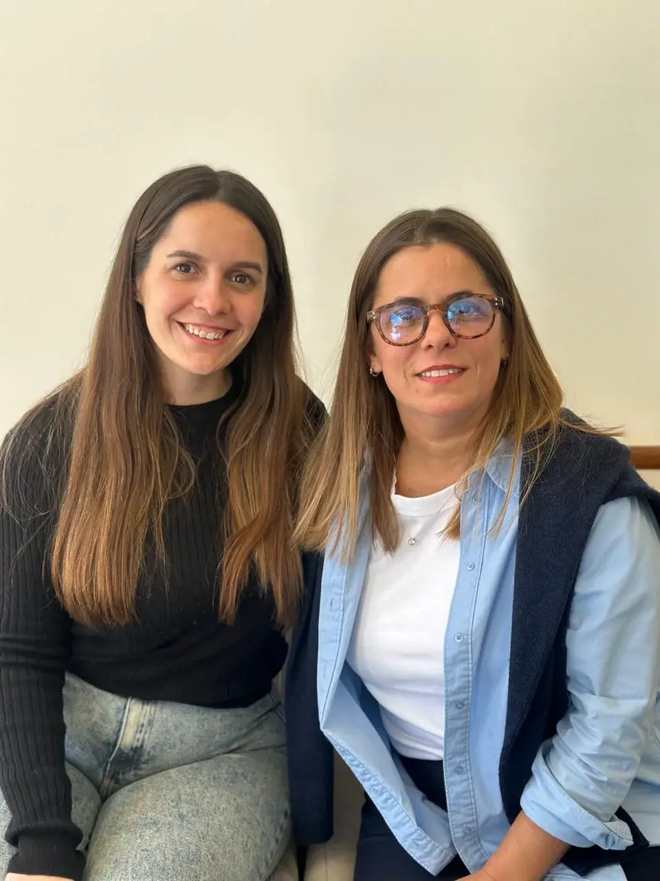 Las psicólogas Gabriela Salaberry y Victoria Reinoso en Ecos Radio.
