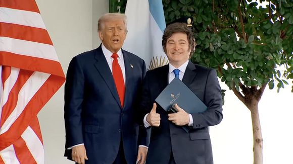Visita de Milei a EE. UU.: Trump condicionó seguir apoyando a Argentina “si gana un comunista”