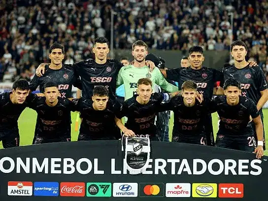 Platense va por otro triunfo ante Peñarol