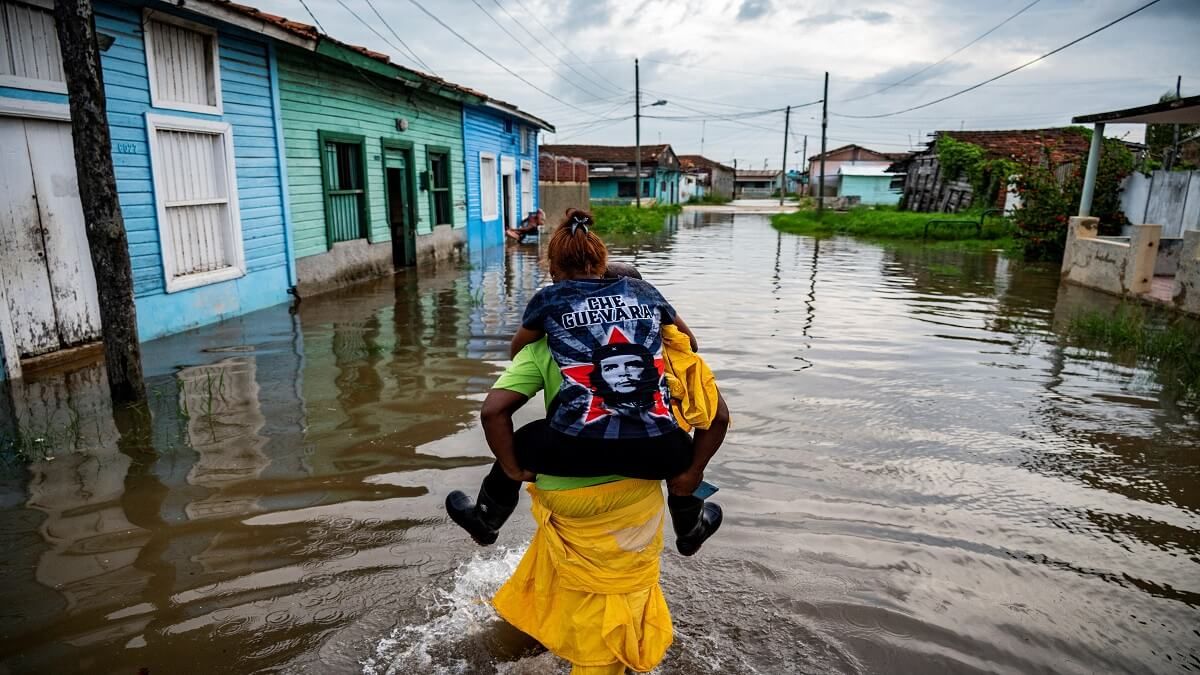 IDALIA YA ES UN HURACÁN: causa estragos en Cuba y empeorará al tocar tierra firme