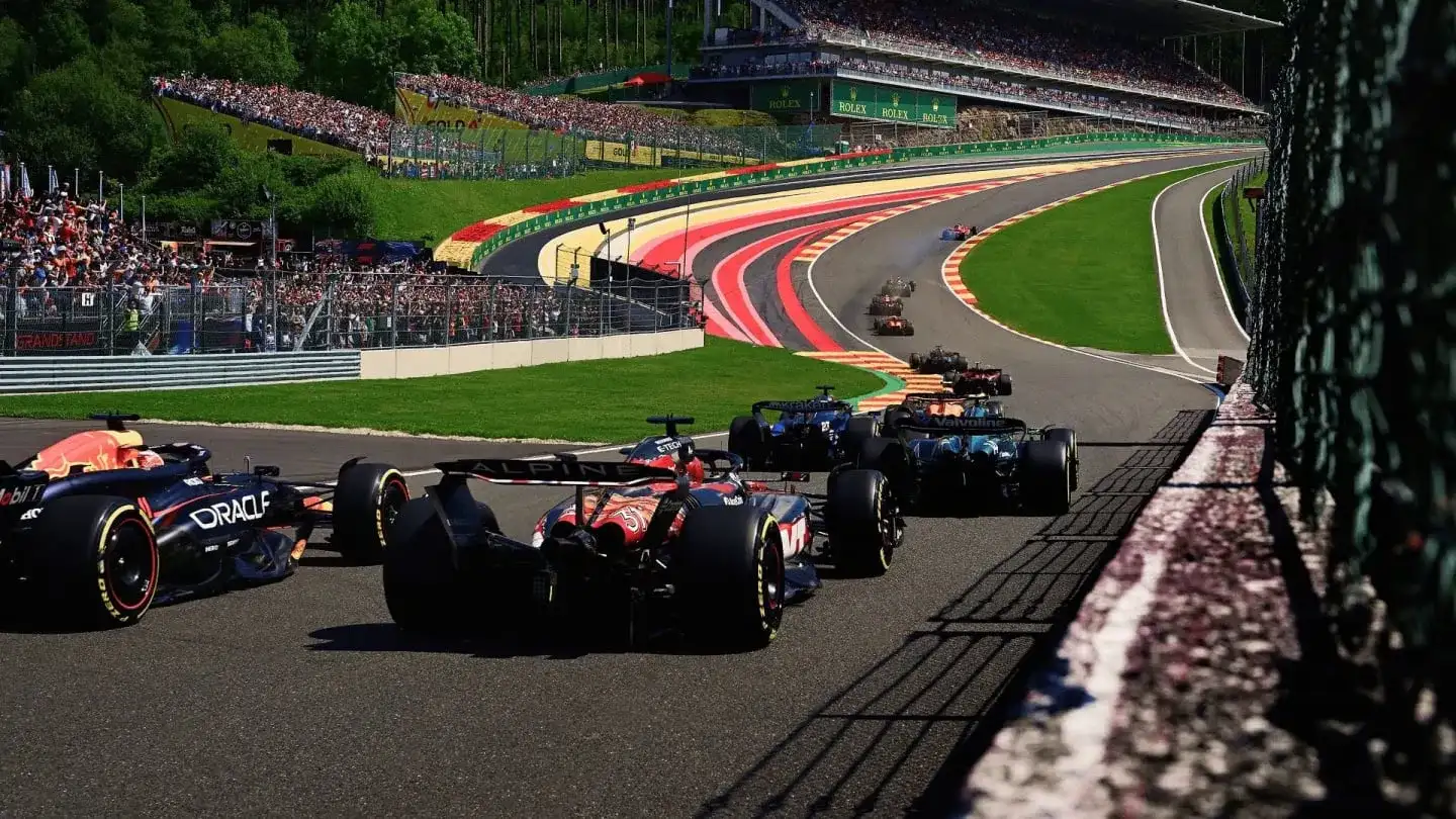 El Circuito de Spa-Francorchamps, reconocido como el más extenso del calendario .