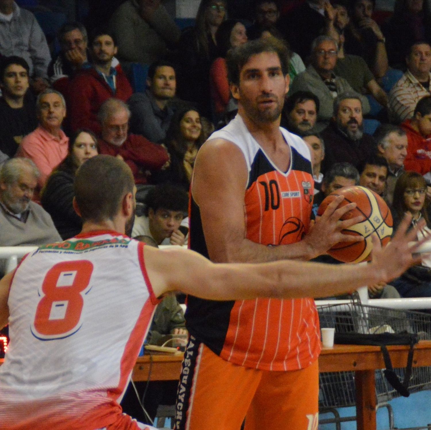 Gualeguaychú visita a Santa Elena en el inicio de la llave eliminatoria