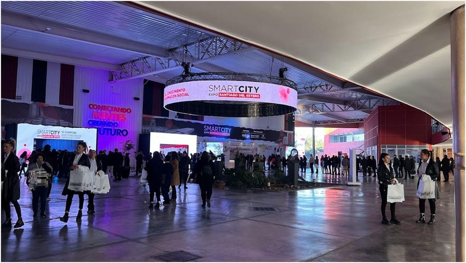 Formosa mostró su capacidad para desarrollar iniciativas de innovación tecnológica con alto impacto social en la Smart City Expo