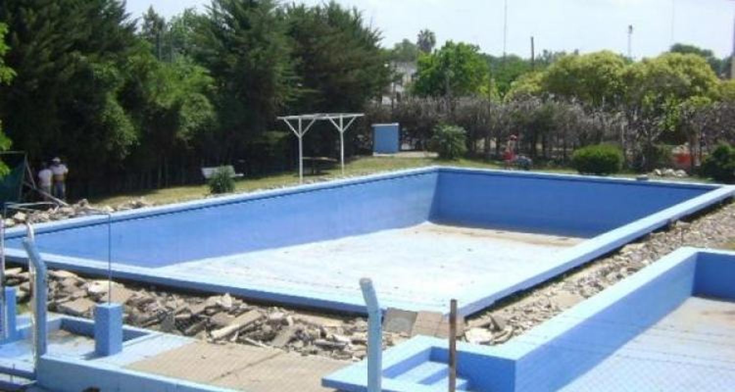 La pileta del Estadio lista para el Lunes