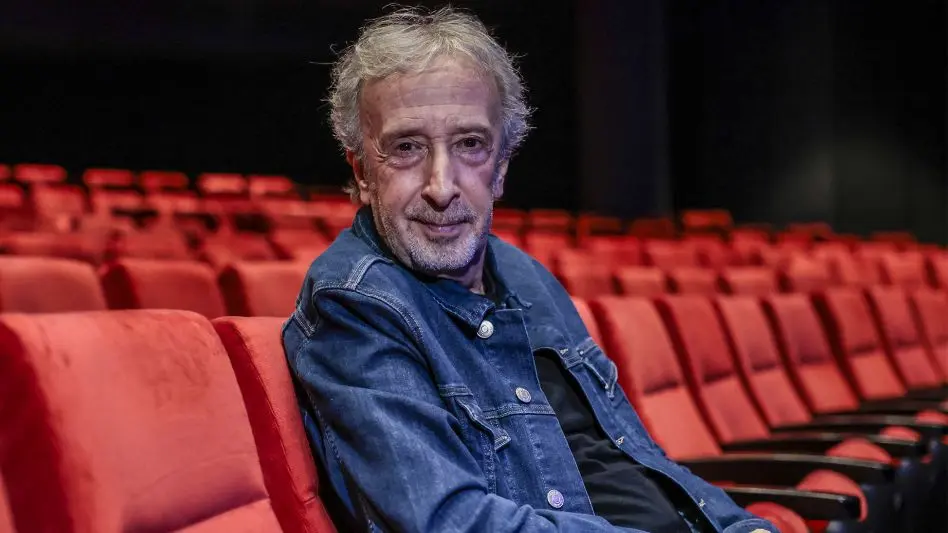 "Empieza con D, Siete Letras" con Eduardo Blanco y dirección de Juan José Campanella