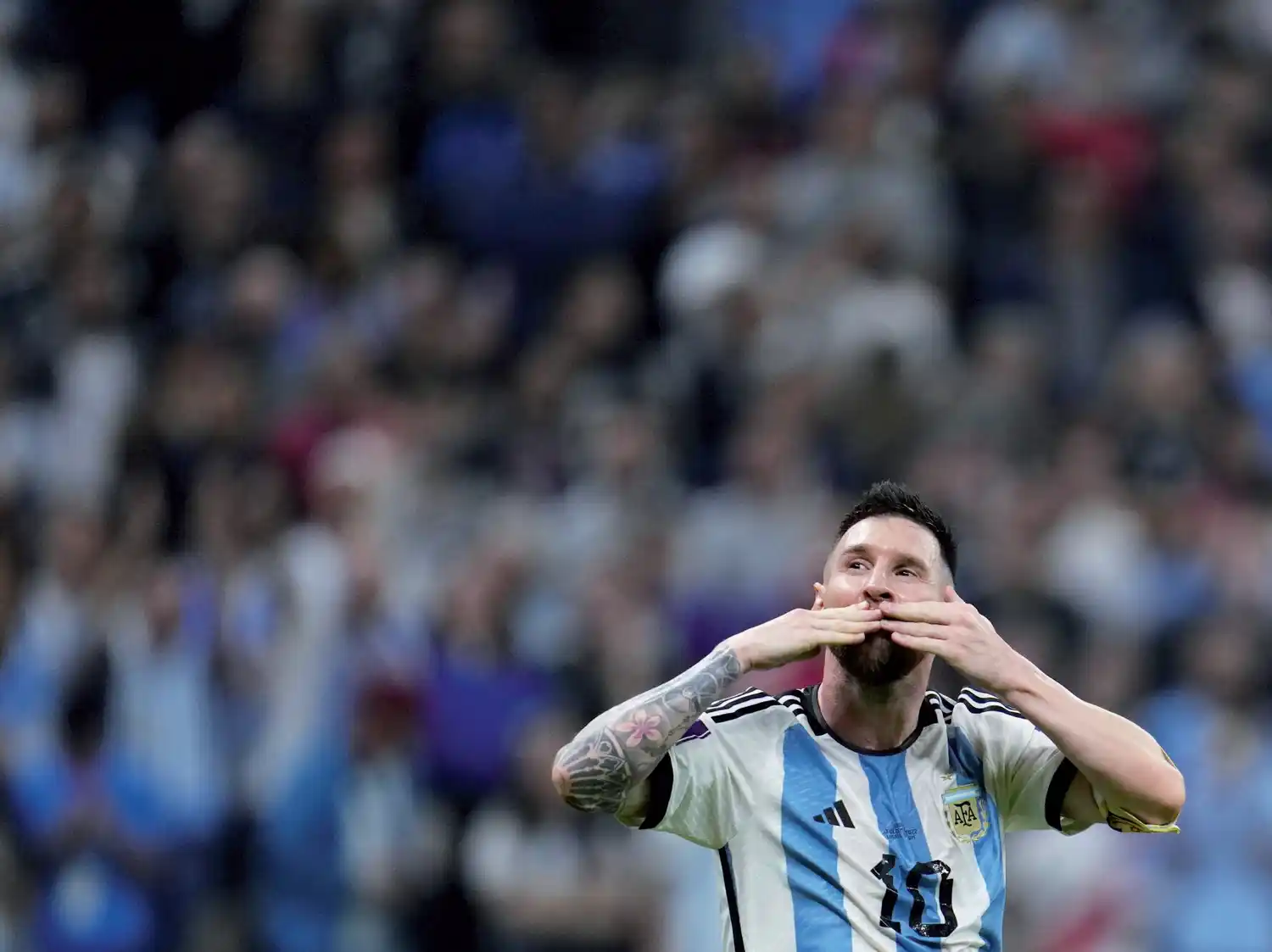 Lionel Messi, el terrestre que tiene el don de gambetear el tiempo