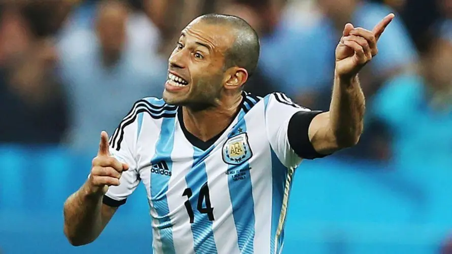 «Quiero jugar de 5…»