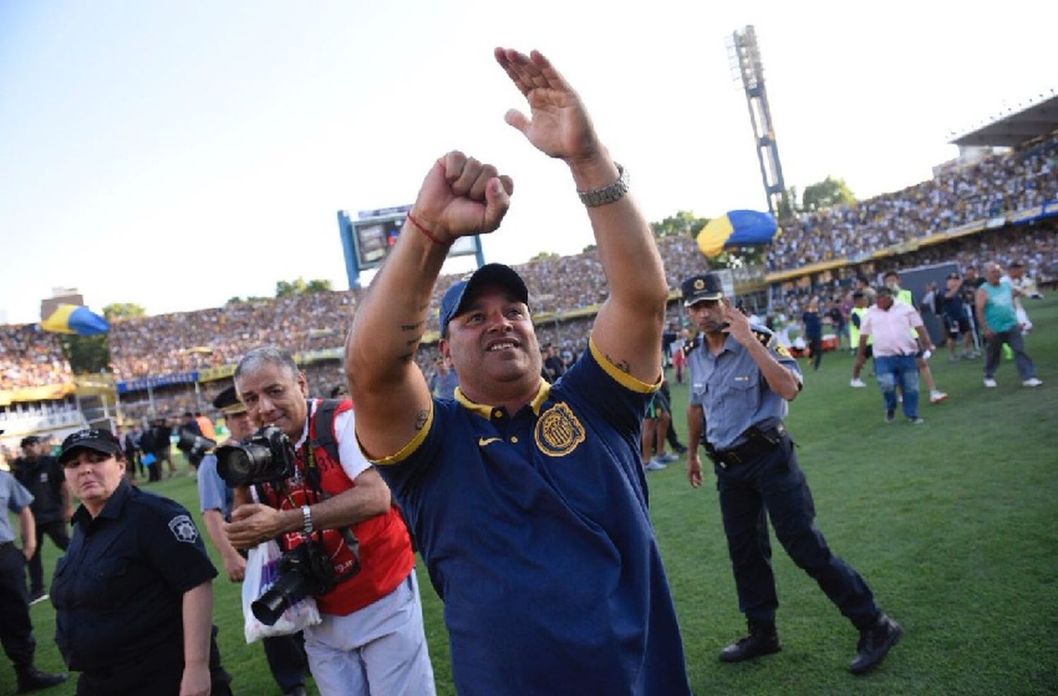 Un tierno: Leo Fernández fue abuelo y mencionó el partido de Central