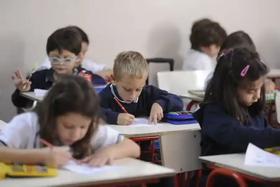 ¿Más aumentos? Los colegios privados de Santa Fe se estarían preparando para subir las cuotas