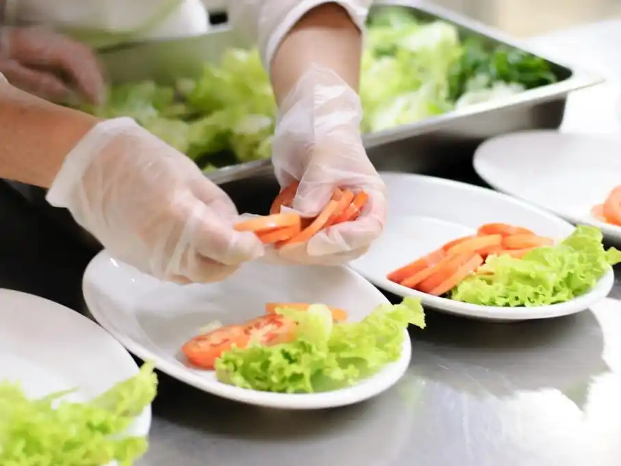 Dictarán una capacitación en manipulación segura de alimentos