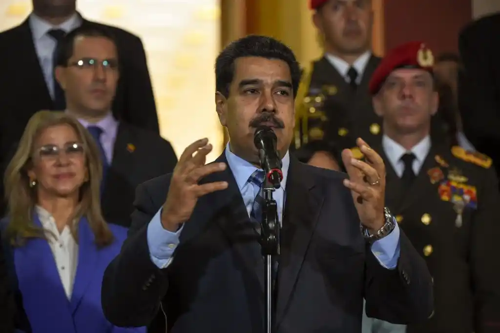 Negocian un acuerdo para llamar a comicios generales en Venezuela