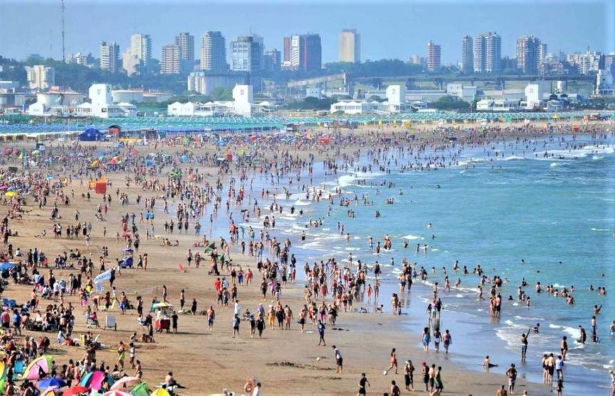 En sierras y playas bonaerenses, buen balance turístico para enero y mejores proyecciones para febrero