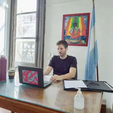 M. Müller: “Seguimos trabajando para garantizar la educación”
